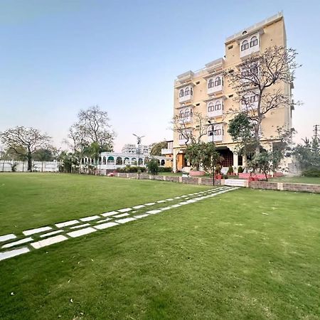 Manas Resort By Rudrakshi Udaipur Exterior foto